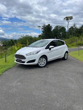 FORD FIESTA 1.6 SE PLUS DIRECT HATCH 16V FLEX 4P POWERSHIFT